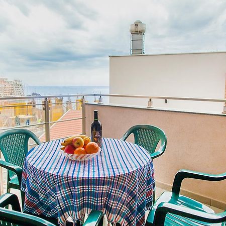 Bel&Rus Sea Apartment 부드바 외부 사진