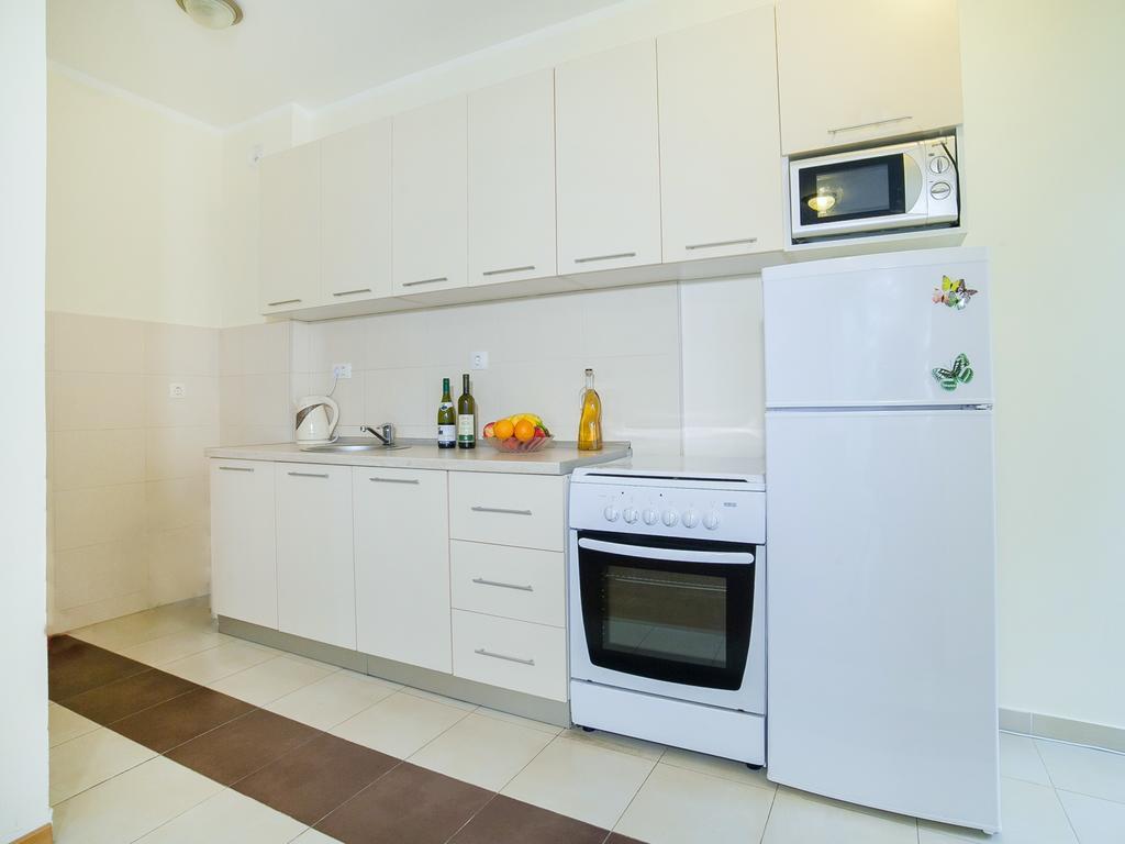 Bel&Rus Sea Apartment 부드바 외부 사진