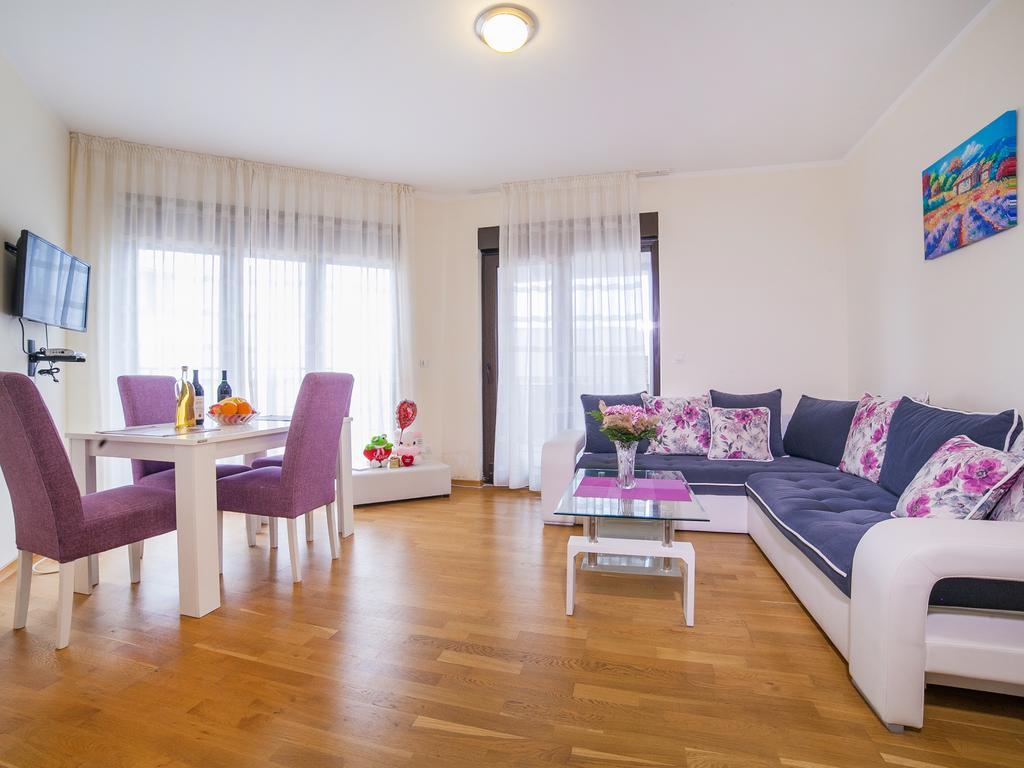 Bel&Rus Sea Apartment 부드바 외부 사진
