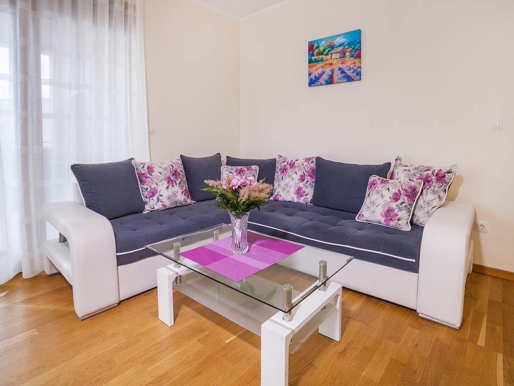Bel&Rus Sea Apartment 부드바 외부 사진