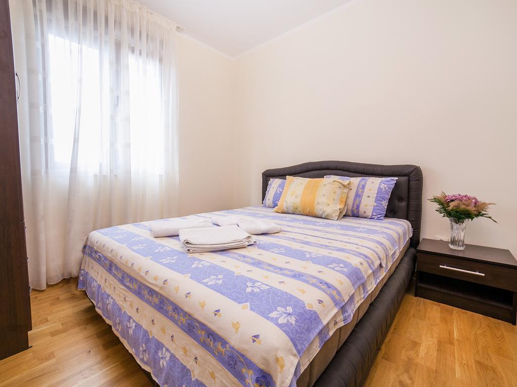 Bel&Rus Sea Apartment 부드바 외부 사진